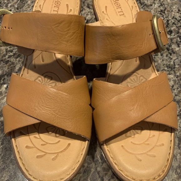 Born Sandals with heel - Picture 1 of 4